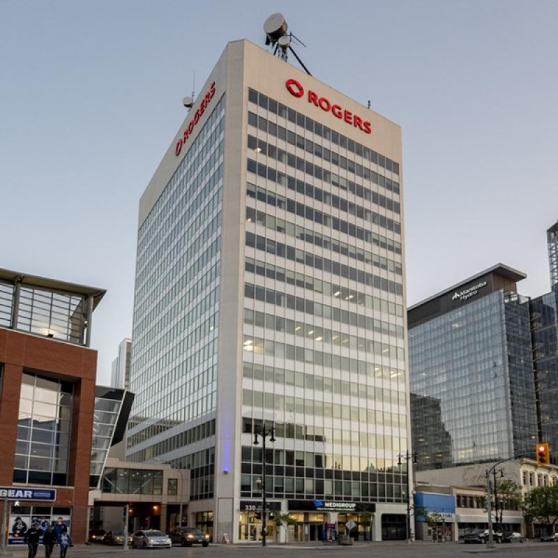 330 Portage in Winnipeg is now almost completely leased, in part due to major investments in upgrades by owners KingSett Capital and ARCI. (Courtesy DyckToni Team / RE/MAX Winnipeg)