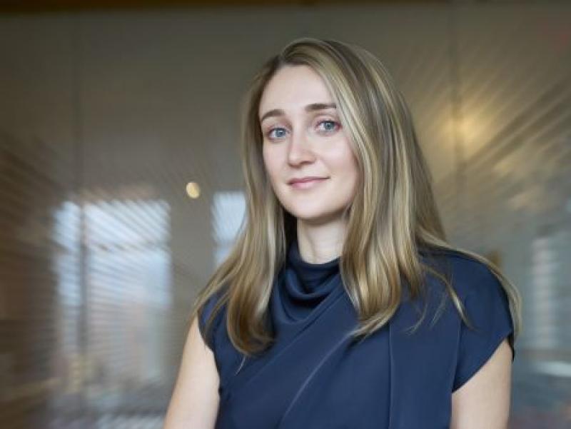  Liza Akhvledziani Carew