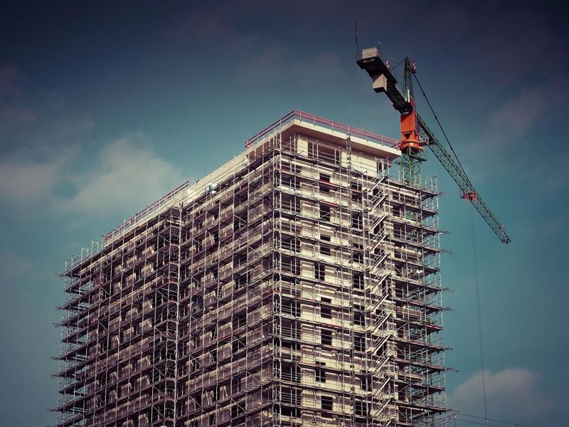 Investment groups are snapping up much of Canada's unsold condo inventory at discounts around 30 per cent. (Pixabay)